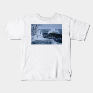 Ice formation and big wave crashing Kids T-Shirt